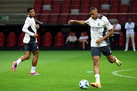 仅展示了他 仅展示了他